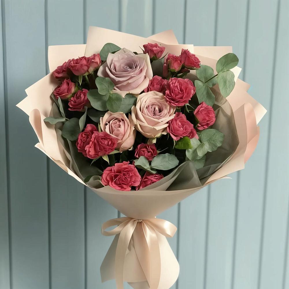 Букет цветов из: Гвоздики и Розы в Калевале