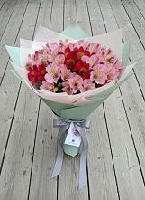 Букет цветов из:  Альстромерии в Калевале
