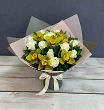 Букет цветов из:  Орхидеи и Розы #REPLACE_PRED# Калевале