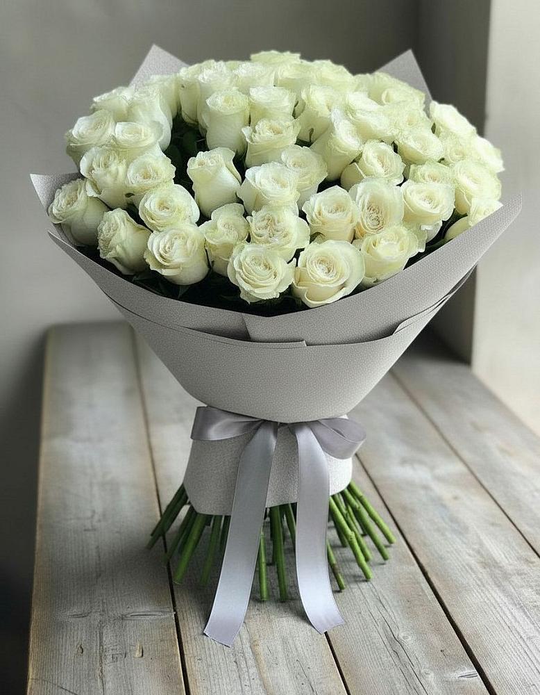 Букет 35 Белых роз в Калевале