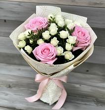 Букет цветов из:  Розы в Калевале